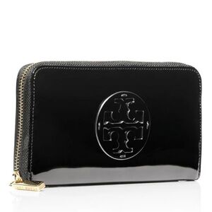 Tory Burch Black Patent Logo Zip Wallet